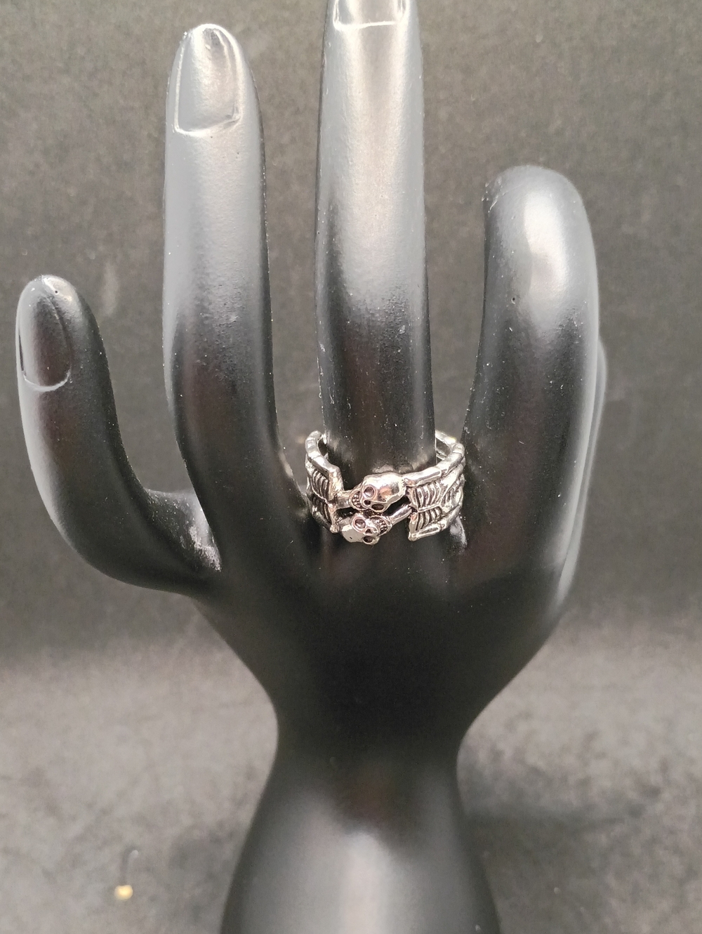 Size 8 Silver Tone Skull & Bone Ring